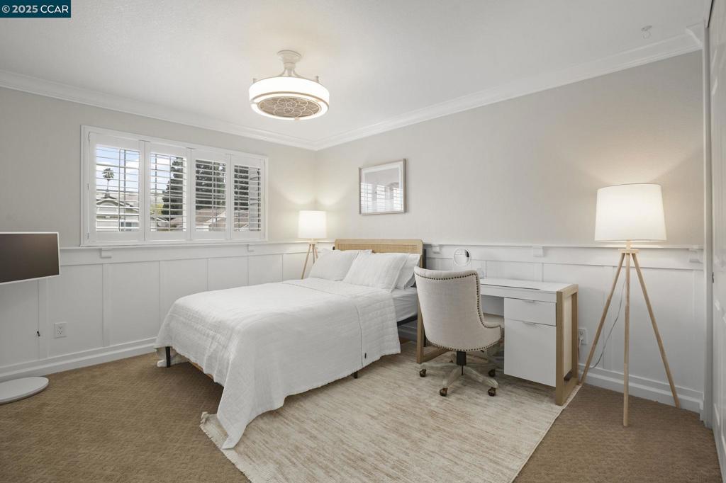 CANYON CREST - Residential