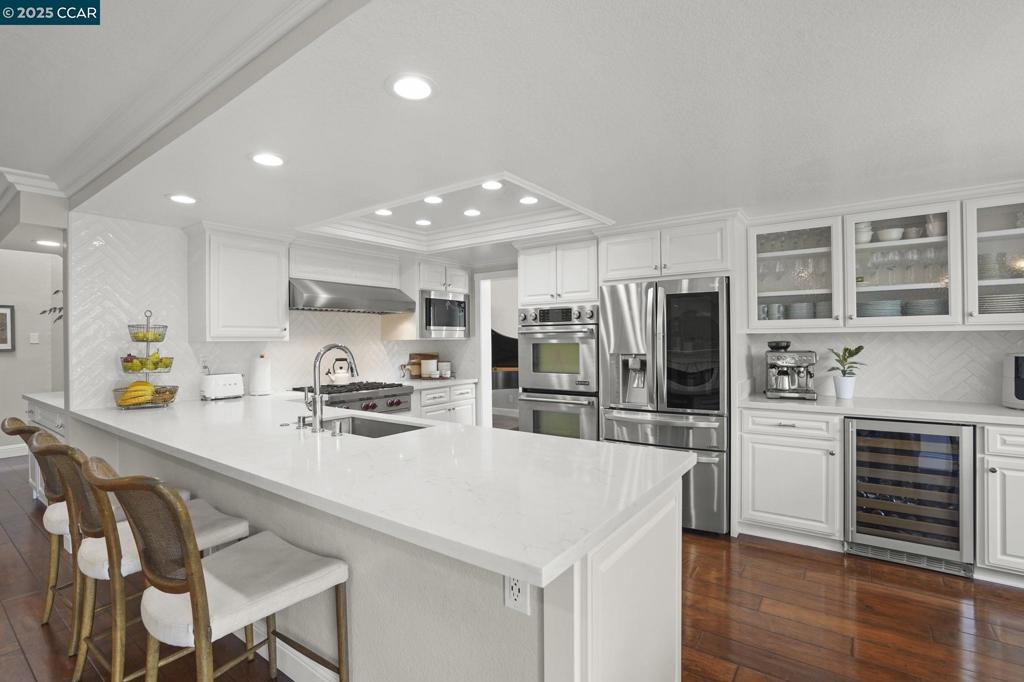 CANYON CREST - Residential