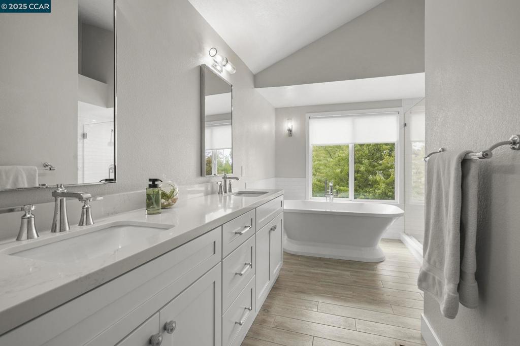 CANYON CREST - Residential