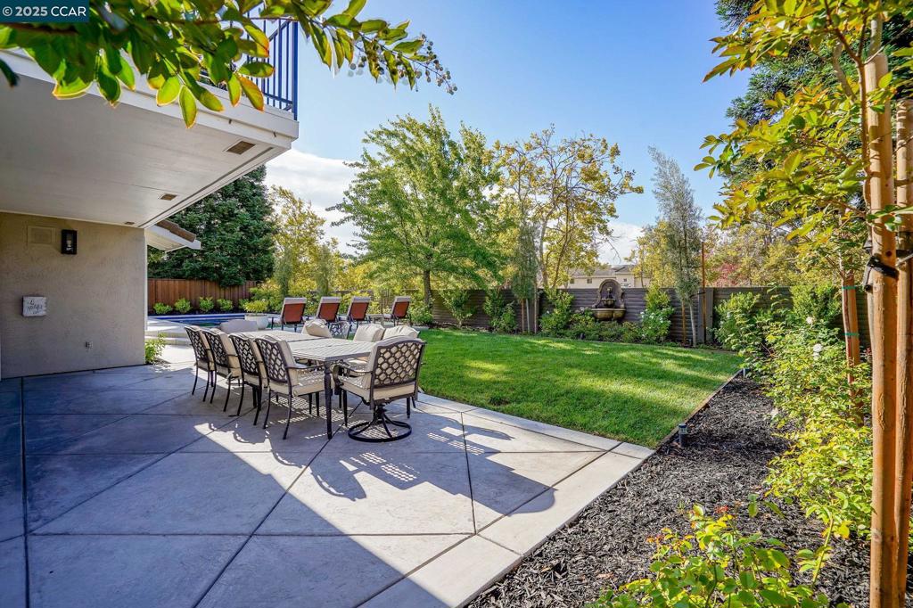 CANYON CREST - Residential