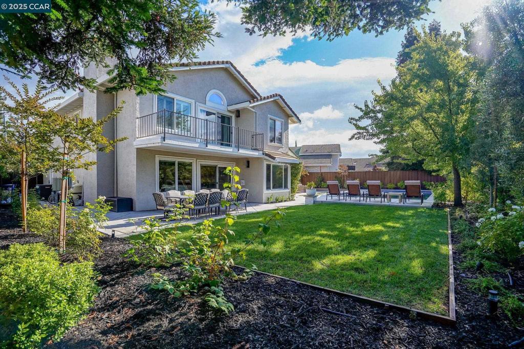CANYON CREST - Residential