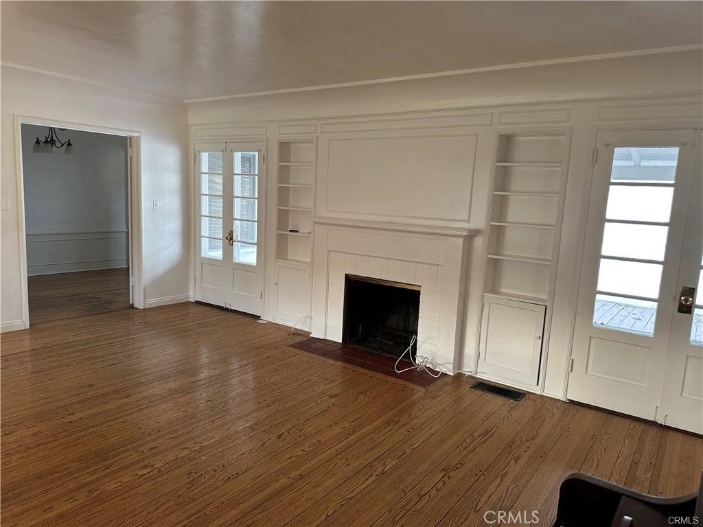 2295 Longden
