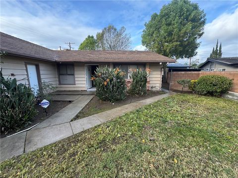 Tiny photo for 22435 Welby Way, West Hills, CA 91307 (MLS # OC26039293)