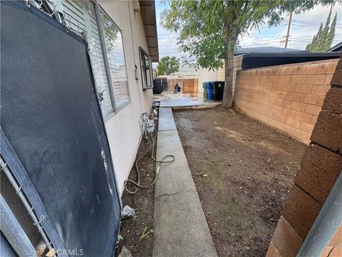 Tiny photo for 22435 Welby Way, West Hills, CA 91307 (MLS # OC26039293)