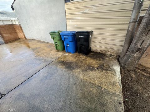 Tiny photo for 22435 Welby Way, West Hills, CA 91307 (MLS # OC26039293)