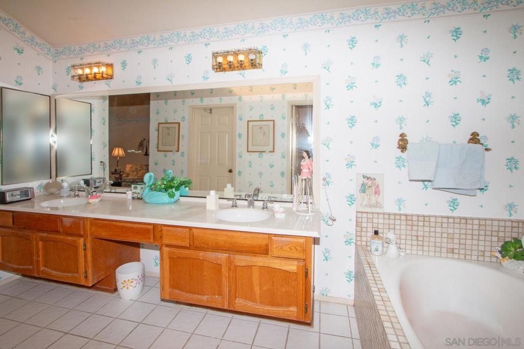 Rancho Bernardo - Residential