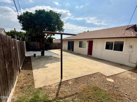 Tiny photo for 1298 Arrowhead Avenue, Ventura, CA 93004 (MLS # 226004588)
