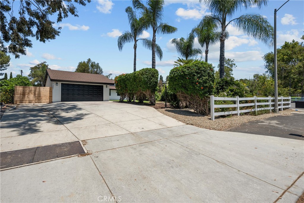1201 Branding Iron Circle