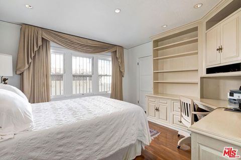 Tiny photo for 1511 Pandora Avenue, Los Angeles, CA 90024 (MLS # 25617565)