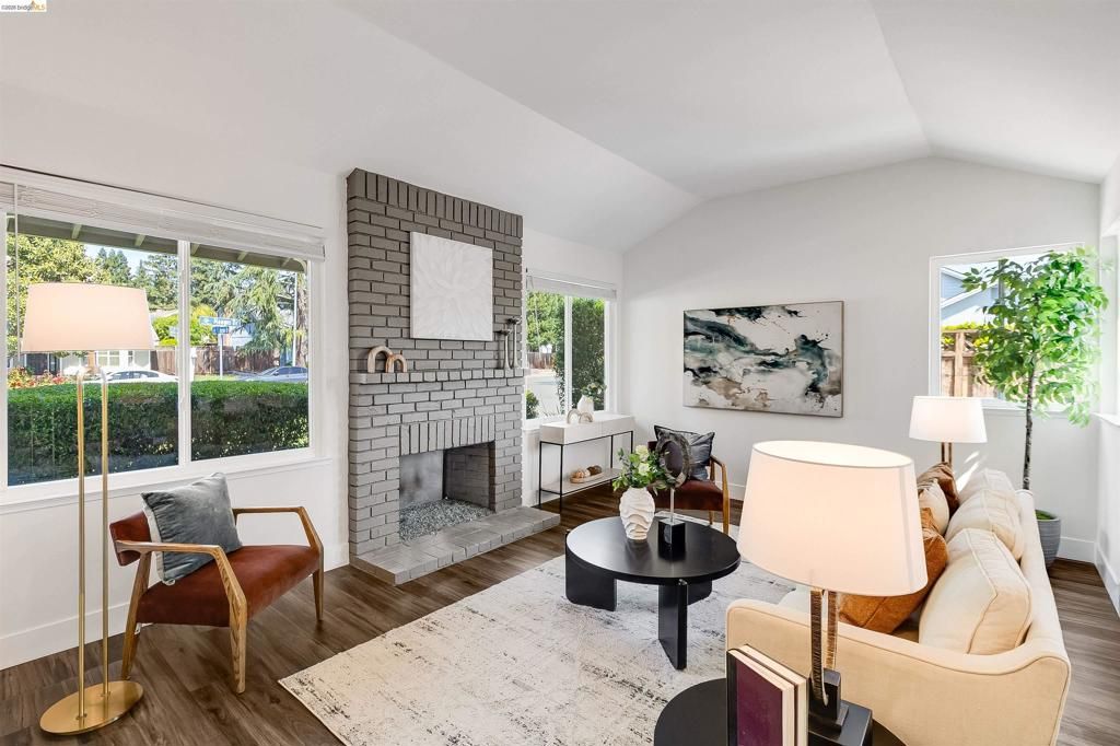 Photo of 9980 Mangos Dr. Dr, San Ramon, CA 94583 (MLS # 41131278)