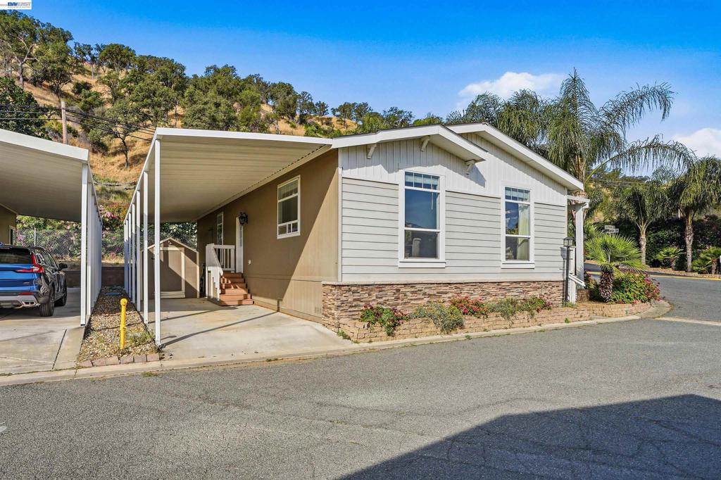 16711 Marsh Creek Rd SPC 1