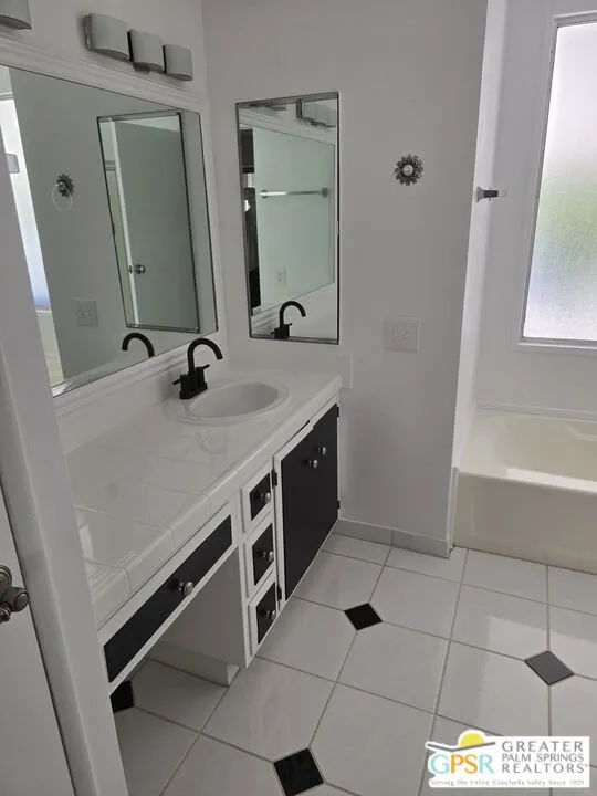 Cathedral City, California 92234, United States, 2 Bedrooms Bedrooms, ,2 BathroomsBathrooms,Residential,Active,92754