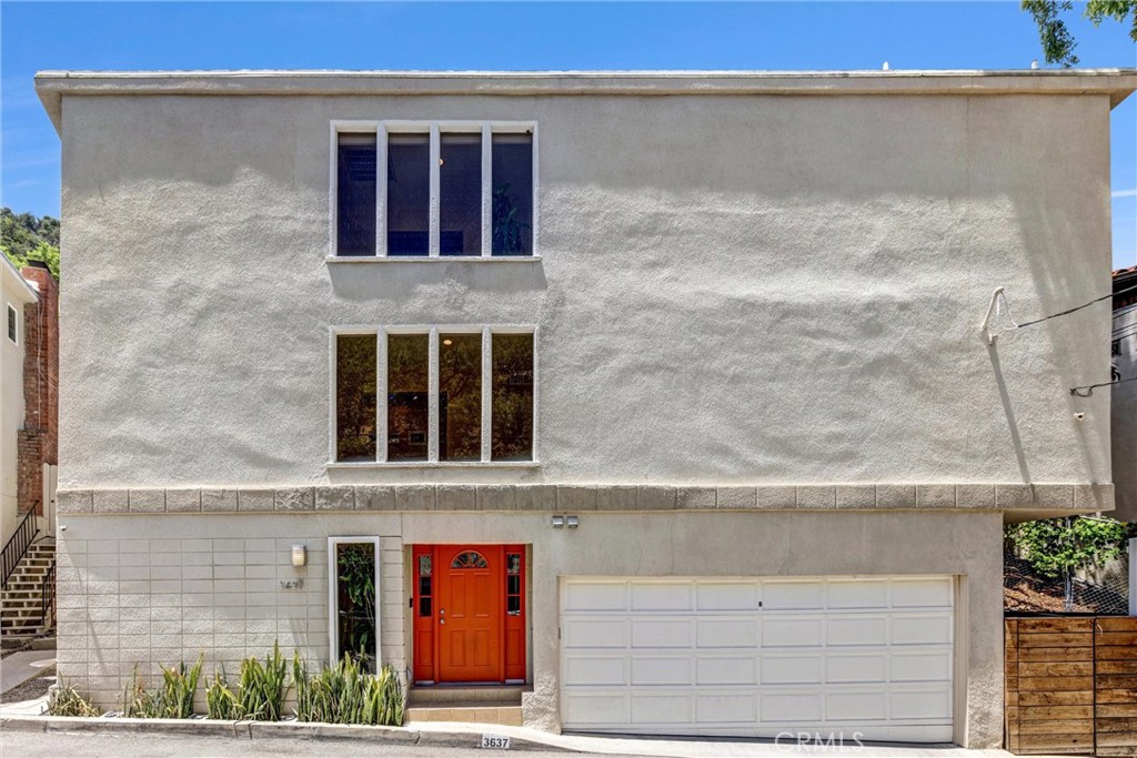 3637 Dixie Canyon Place