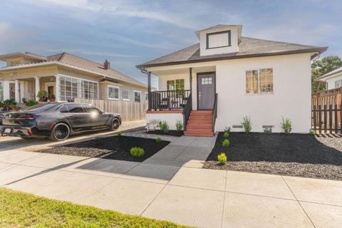 Photo of 735 Locust Street, San Jose, CA 95110 (MLS # ML82044441)
