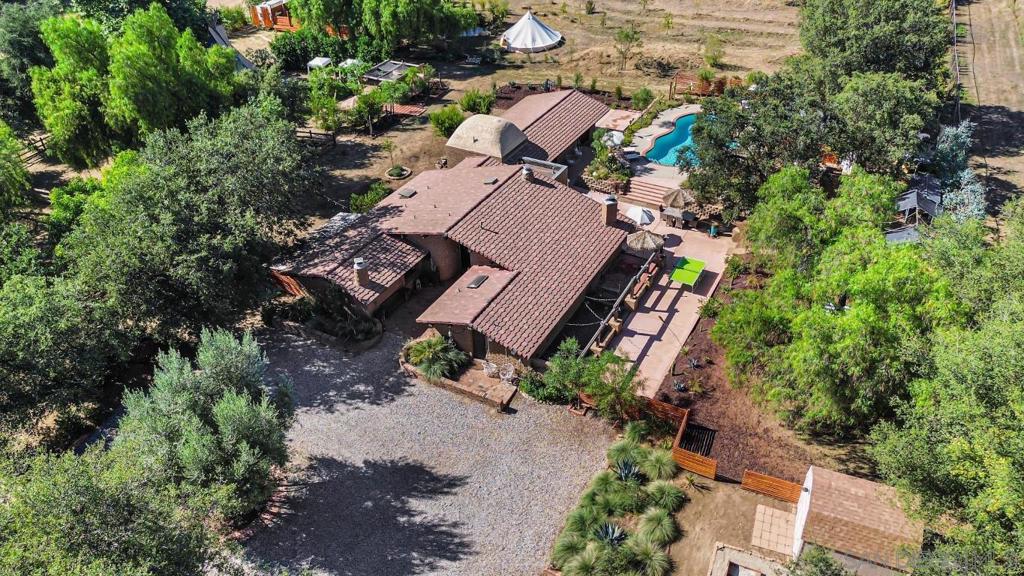 18940 Littlefield Lane