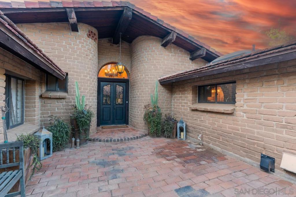 18940 Littlefield Lane