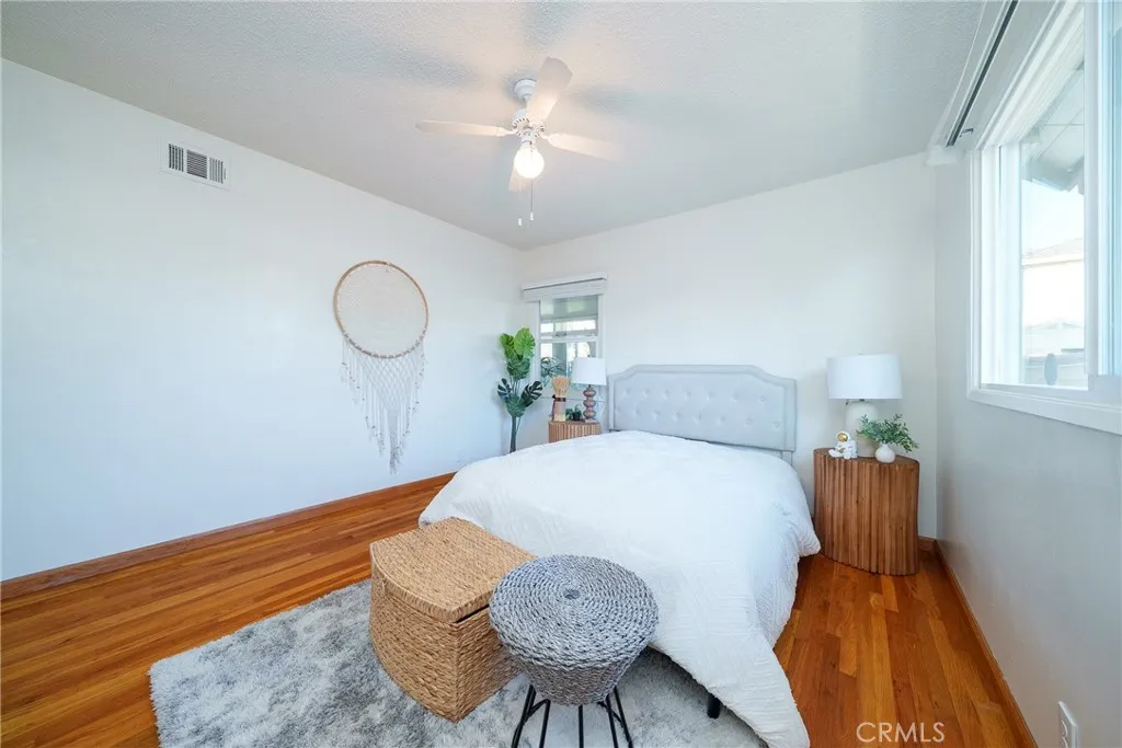 Duarte, California 91010, United States, 3 Bedrooms Bedrooms, ,2 BathroomsBathrooms,Residential,Active,207336