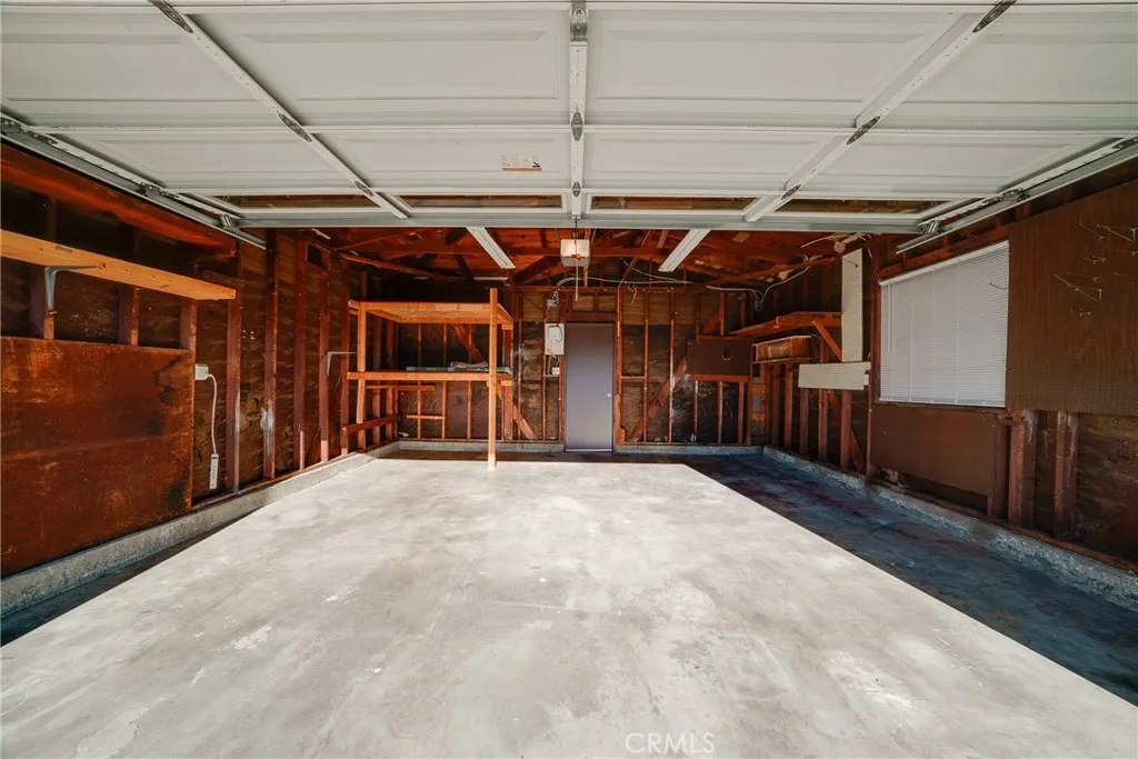 Duarte, California 91010, United States, 3 Bedrooms Bedrooms, ,2 BathroomsBathrooms,Residential,Active,207336