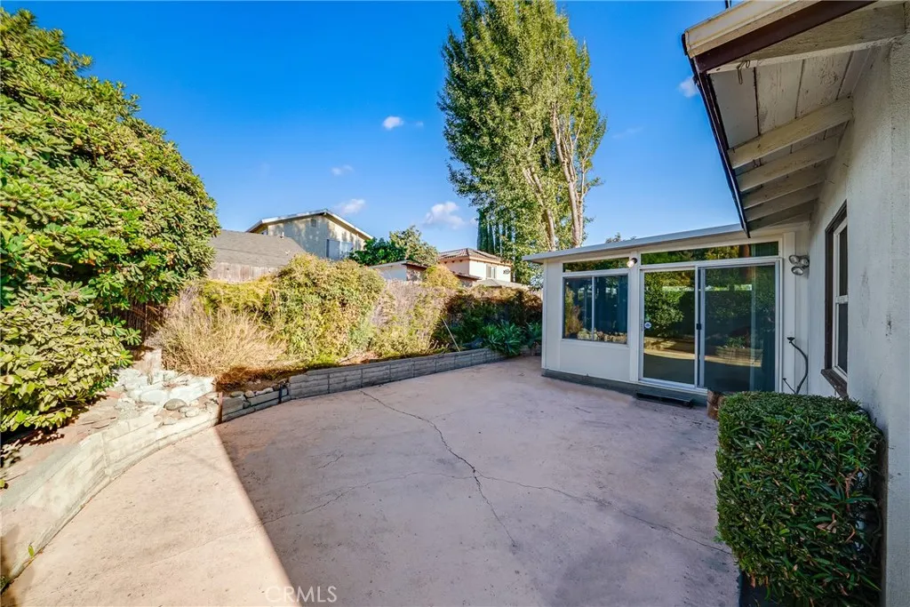 Duarte, California 91010, United States, 3 Bedrooms Bedrooms, ,2 BathroomsBathrooms,Residential,Active,207336