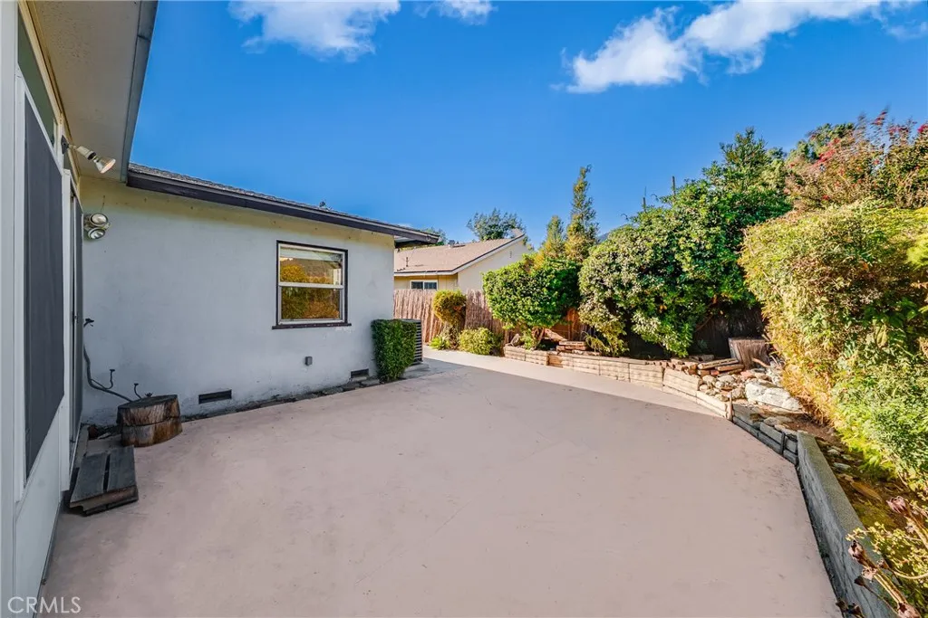 Duarte, California 91010, United States, 3 Bedrooms Bedrooms, ,2 BathroomsBathrooms,Residential,Active,207336