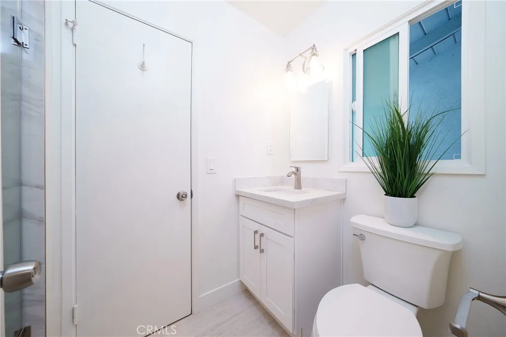 Duarte, California 91010, United States, 3 Bedrooms Bedrooms, ,2 BathroomsBathrooms,Residential,Active,207336