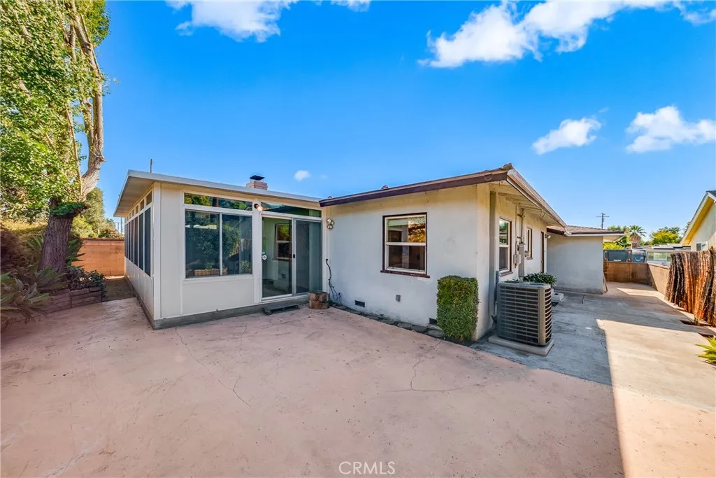 Duarte, California 91010, United States, 3 Bedrooms Bedrooms, ,2 BathroomsBathrooms,Residential,Active,207336