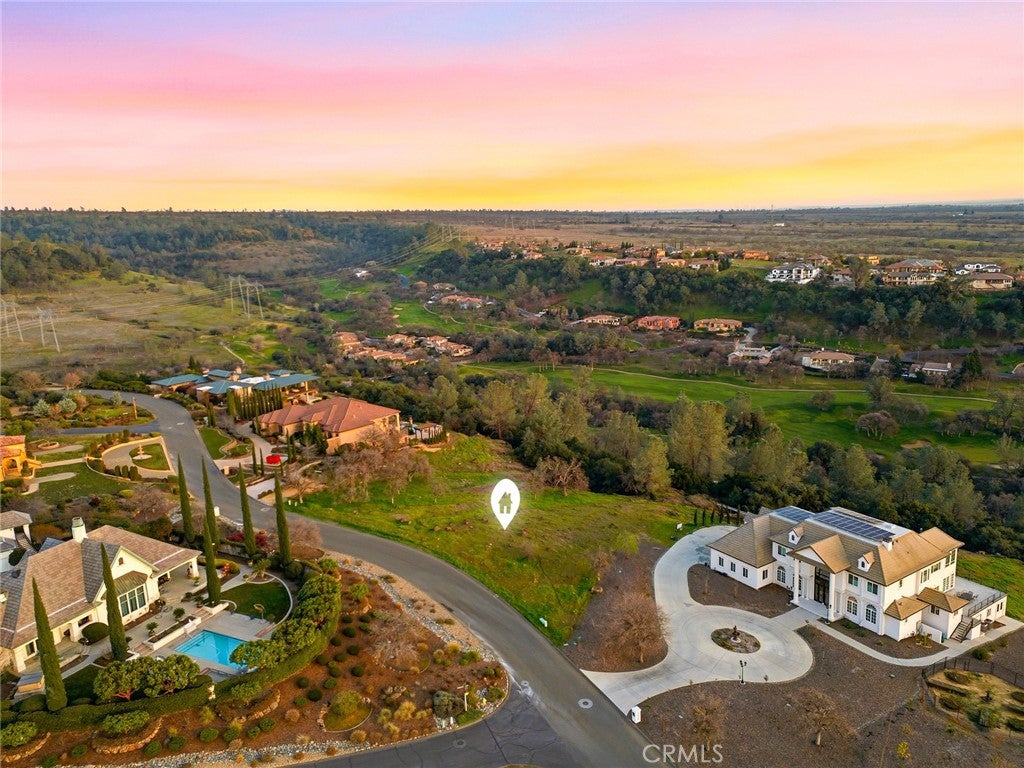 3309 Shadybrook Lane