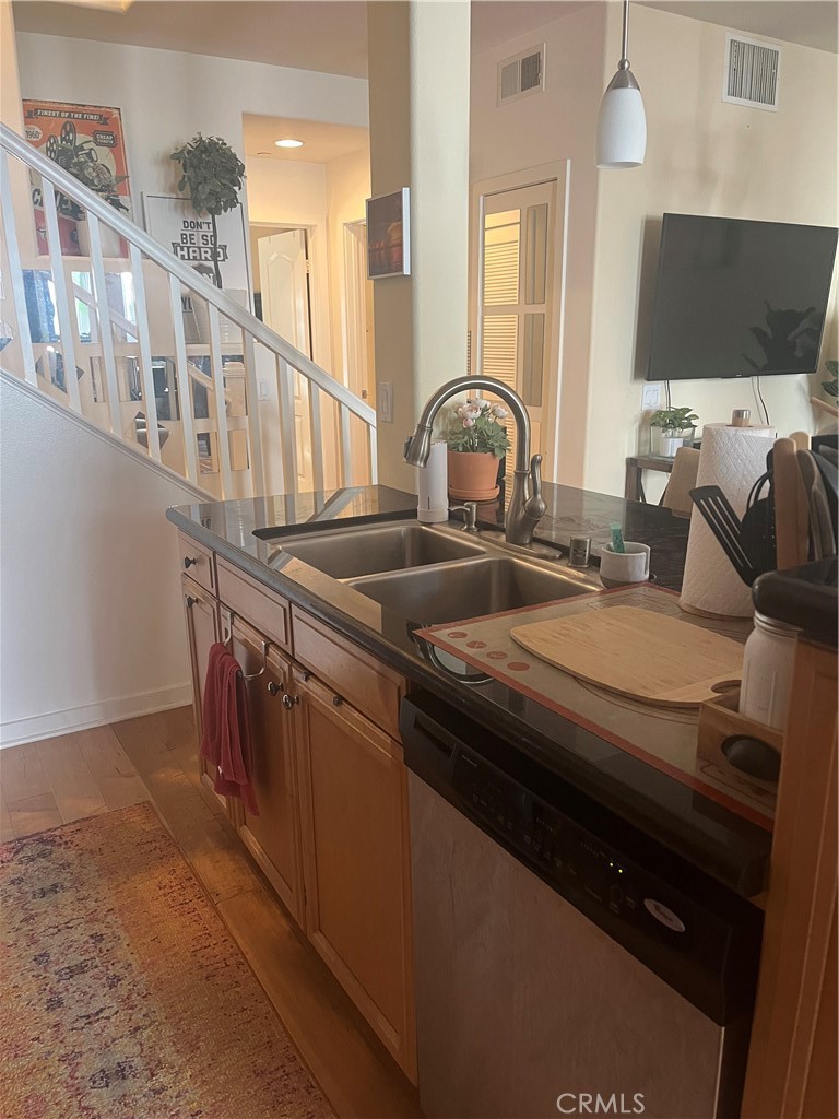 5512 W 149th Place 7