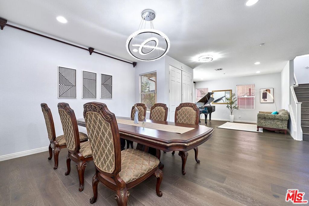 13033 Mesa Verde Way
