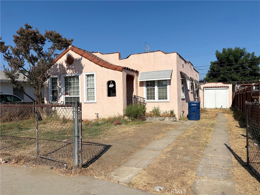 Charming 1927 Spanish-Style Home in Pico Rivera! Welcome to 4638 Pine Street, a 2-bedroom, 1-bath home with 961 sq ft of living space on a 4,170 sq ft lot. This Spanish-style gem offers cozy living, timeless curb appeal, and a spacious yard perfect for entertaining, gardening, or future expansion. With TLC, this property can be a great value adder—ideal for ADU possibilities or long-term investment. Conveniently located near schools, shopping, dining, and freeway access. Welcoming offers with FHA 203(k) or conventional financing. Probate sale under full authority – no court approval needed.