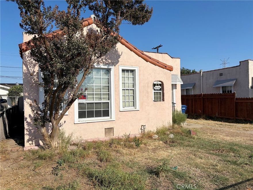 4638 Pine Street offers a fantastic value-add opportunity in Pico Rivera. This 961 sq ft, 2-bed, 1-bath Spanish-style home was built in 1927 and sits on a 4,170 sq ft lot. The large backyard is ripe for expansion, gardening, or adding an ADU. With classic charm and a prime location near schools and shopping, this property is an ideal investment. It's a probate sale under full authority with no court approval needed. All offers considered, including FHA 203(k) and conventional financing.