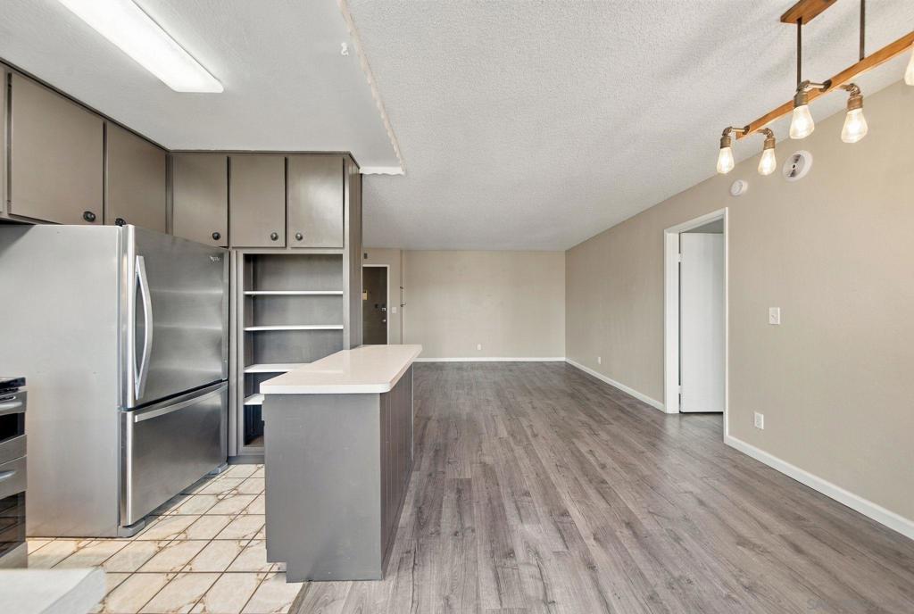 7835 Cowles Mountain Ct B18