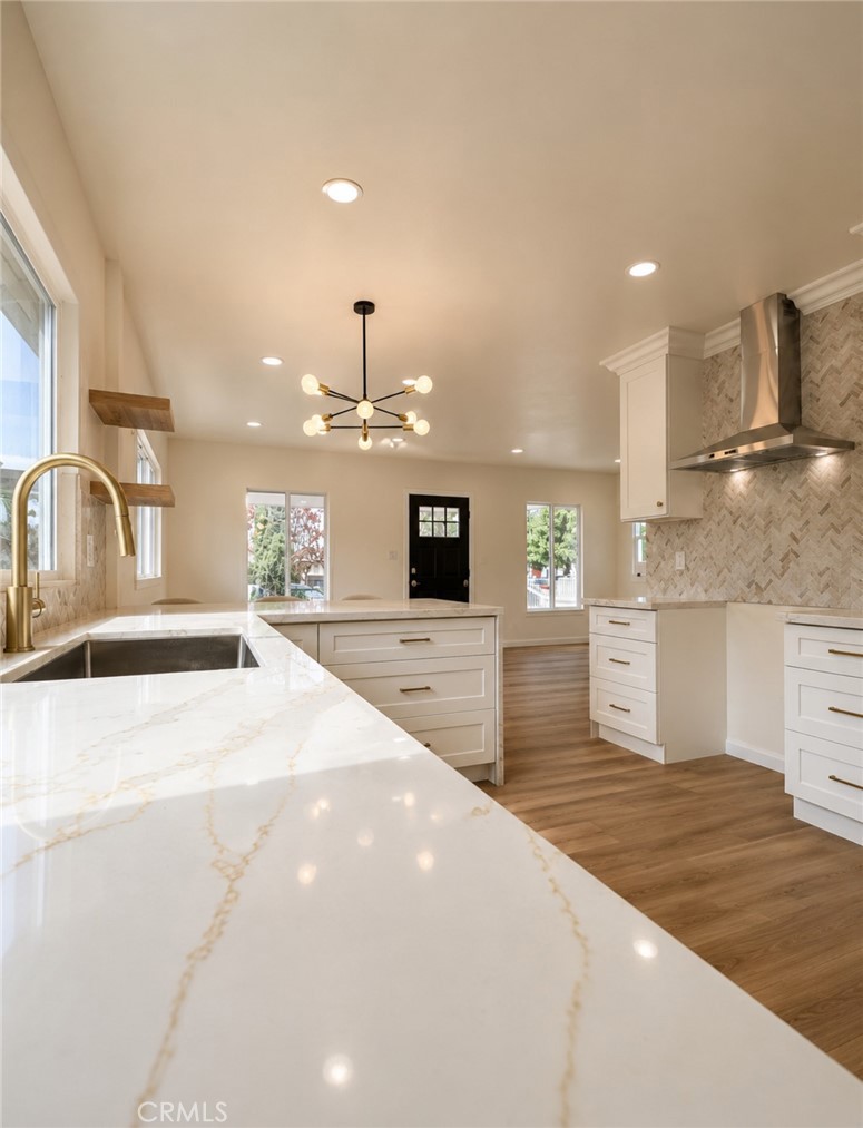324 E 84th Street