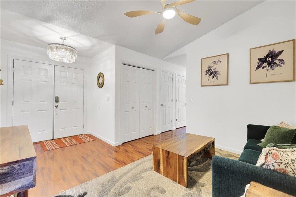 1150 Pico Court
