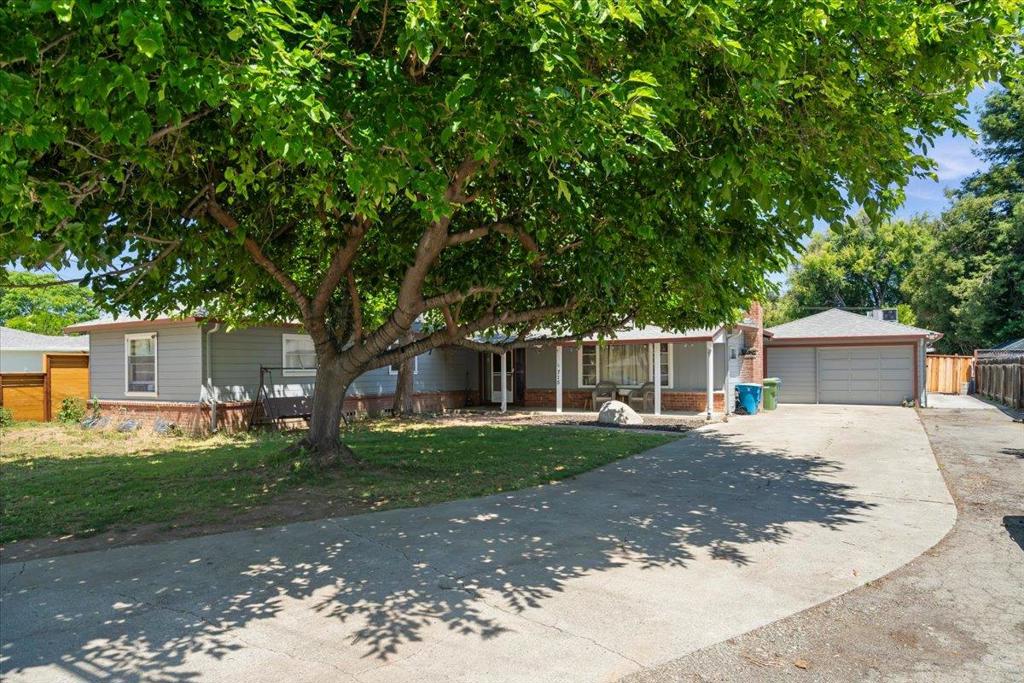 715 Cambrian Drive