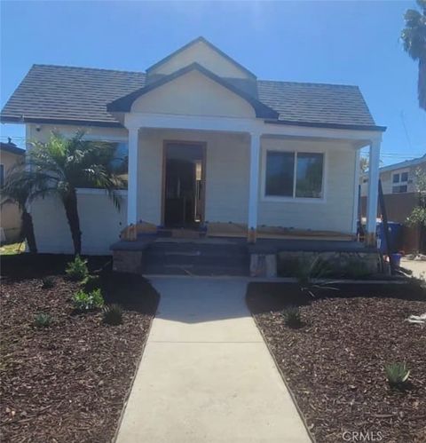 Photo of 3667 Cimarron, Los Angeles, CA 90018 (MLS # SR26151752)