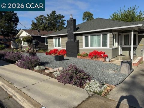 Photo of 108 Kerman Drive Dr, Concord, CA 94518 (MLS # 41129989)