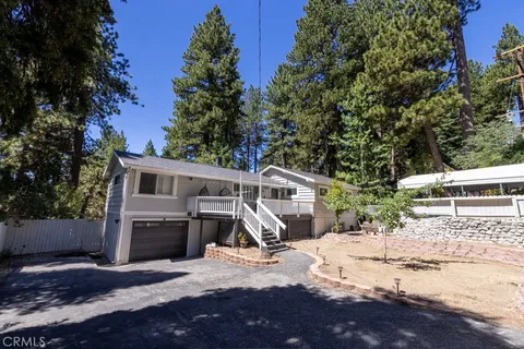 31805 Luring Pines Drive, Running Springs, CA 92382 - MLS#: IG25177108