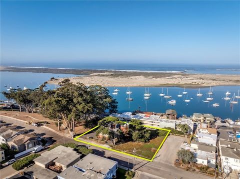 Tiny photo for 485 Morro Avenue, Morro Bay, CA 93442 (MLS # SC25218818)