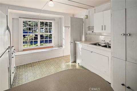 Tiny photo for 485 Morro Avenue, Morro Bay, CA 93442 (MLS # SC25218818)