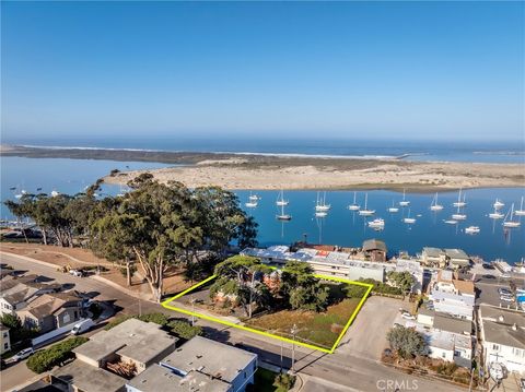 Tiny photo for 485 Morro Avenue, Morro Bay, CA 93442 (MLS # SC25218818)