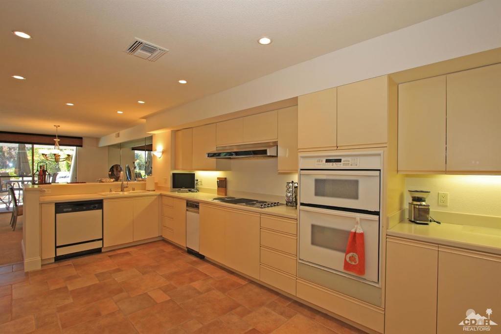 Rancho Mirage C.C. - Residential