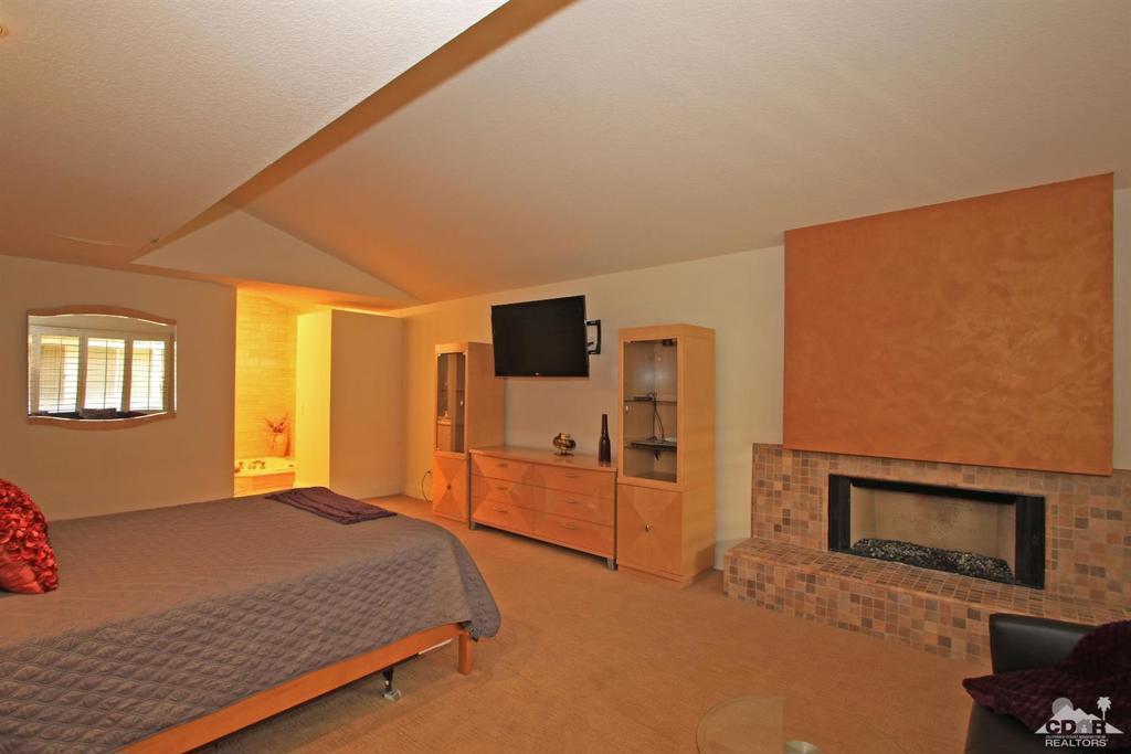 Rancho Mirage C.C. - Residential