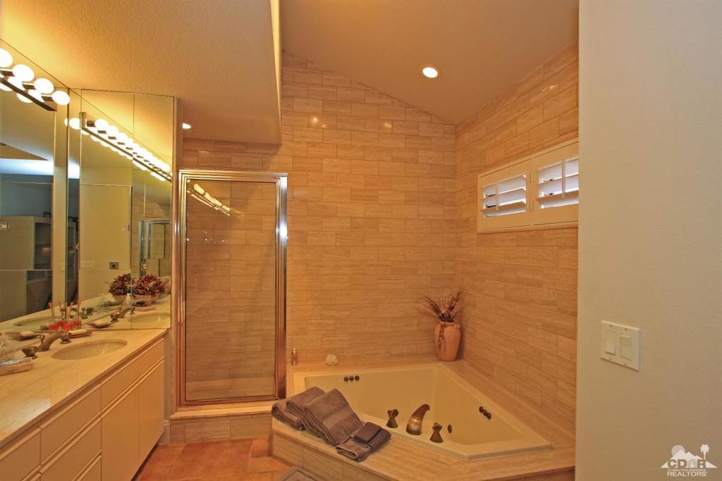 Rancho Mirage C.C. - Residential