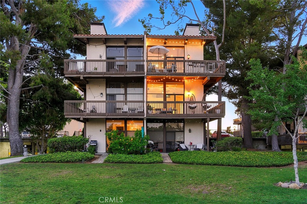 7339 Marina Pacifica Drive N