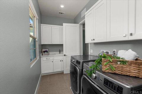 Tiny photo for 863 Pearl Drive, San Marcos, CA 92078 (MLS # NDP2602161)