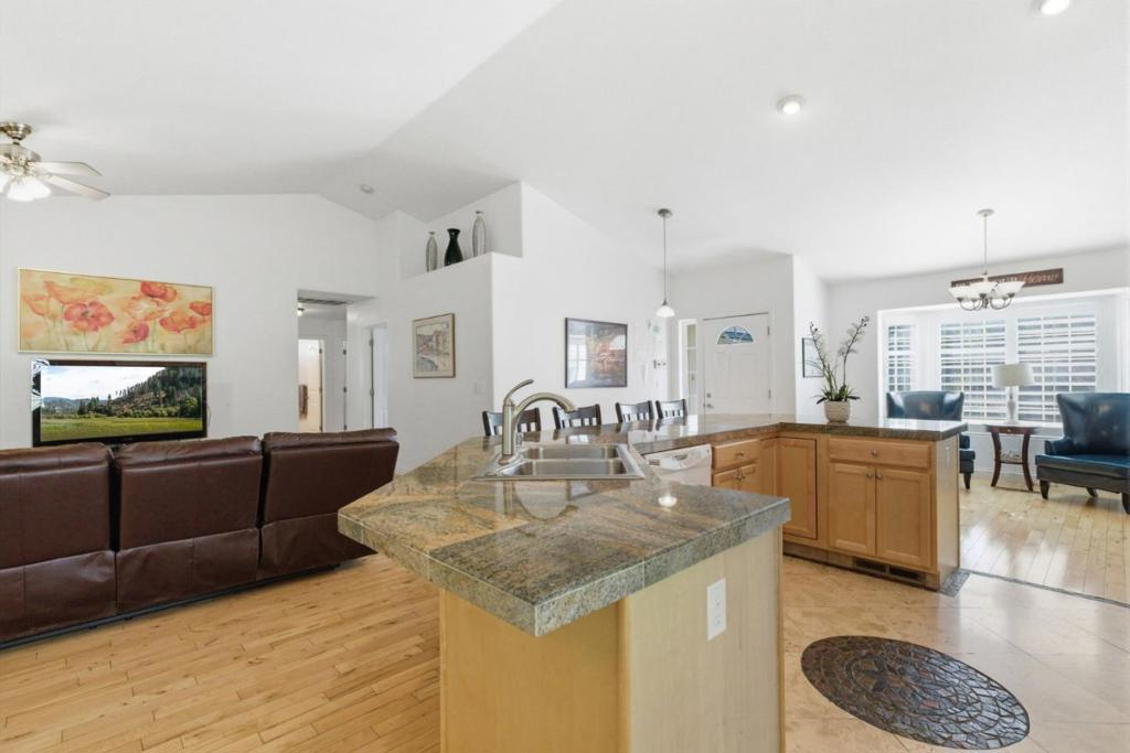 13074 Jackson Mill Drive