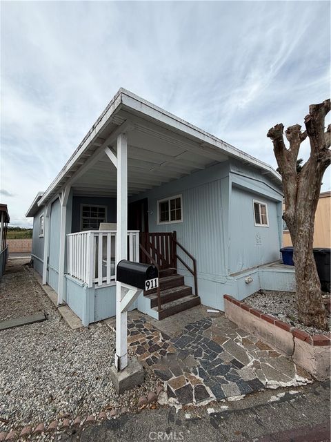 Photo of 6475 S Atlantic Avenue #911, Long Beach, CA 90805 (MLS # DW26020519)