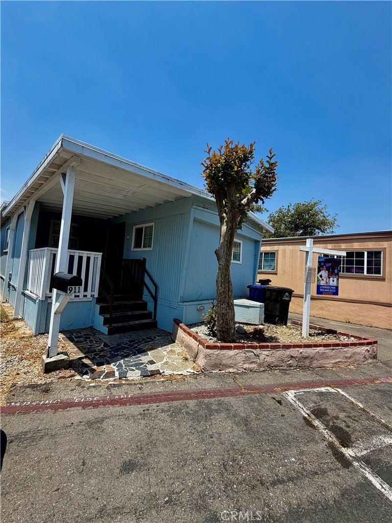 6475 S Atlantic Avenue 911