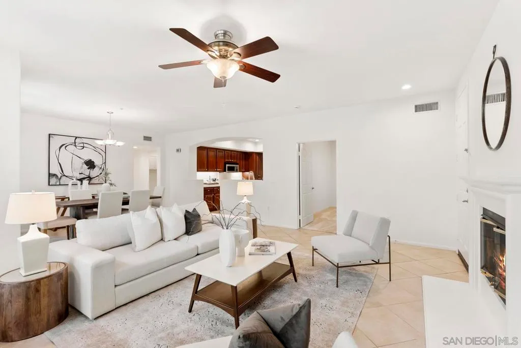 San Diego, California 92108, United States, 3 Bedrooms Bedrooms, ,2 BathroomsBathrooms,Residential,Active,219659